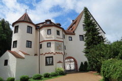 1 Schloss Neufra
