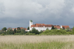 31 Bad Buchau mit Stiftskirche